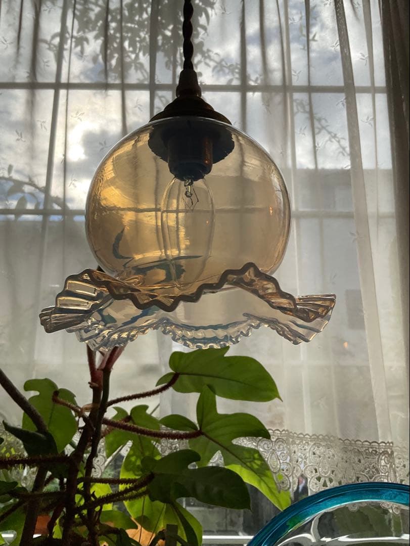 みーちゃん様専用「美しいオパールセントガラスのランプシェード