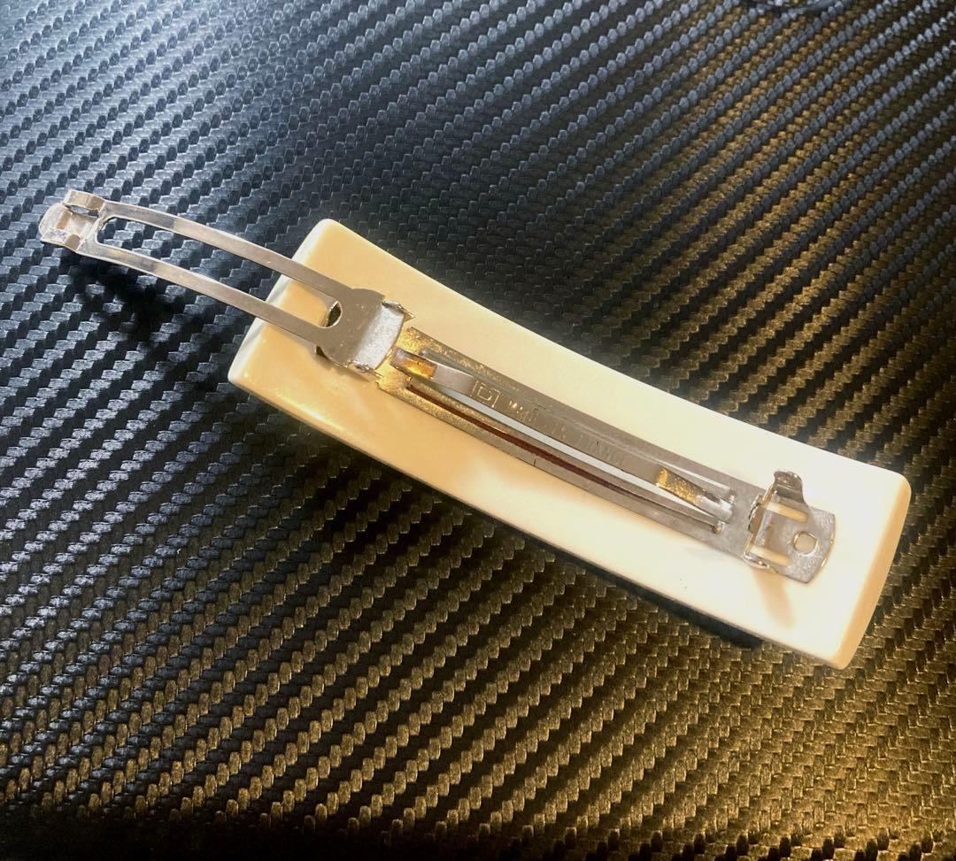 CHANEL ヘアバレッタ☆ココマークフランス製.裏刻印あり(小カケあり