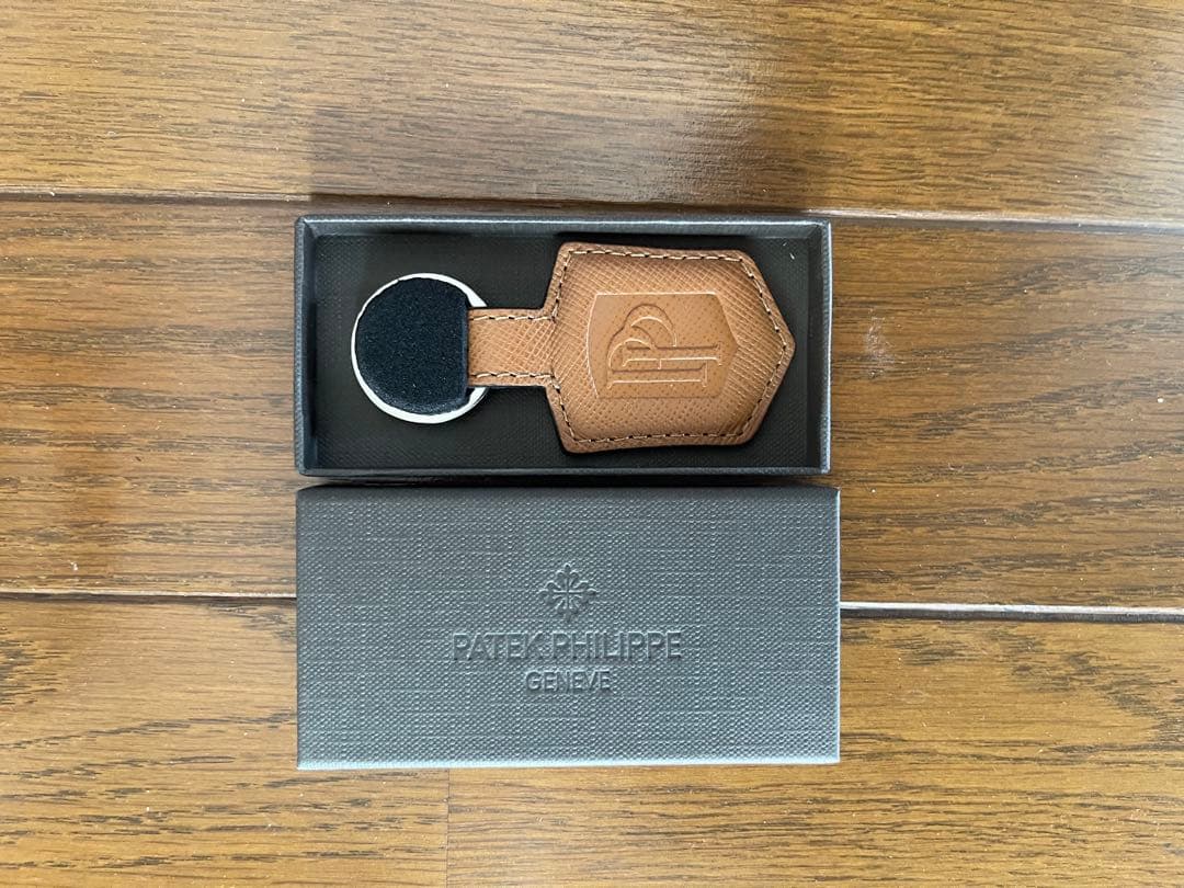 【非売品】パテックフィリップ ノベルティ キーホルダー パテックフィリップ ノベルティ(非売品)レザー キーホルダー 未使用