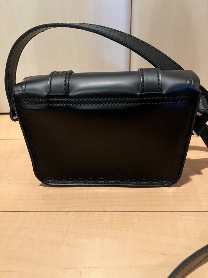 DR. MARTENS x THE GREAT FROG サッチェルバッグ極美品 - メルカリ