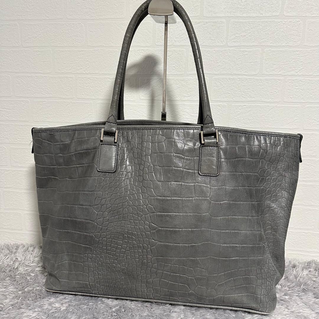 希少　PYLOOT クロコ型押しレザートートバッグ　グレー　大容量　イタリア製 希少 PYLOOT クロコ型押しレザートートバッグ グレー 大容量 イタリア製