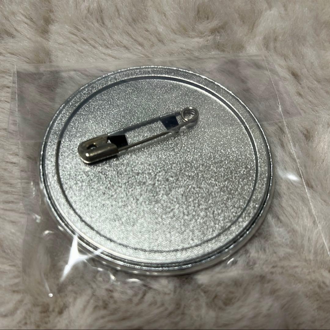 仮面ライダーガヴ 辛木田絆斗 ヴァレン 缶バッジ - メルカリ