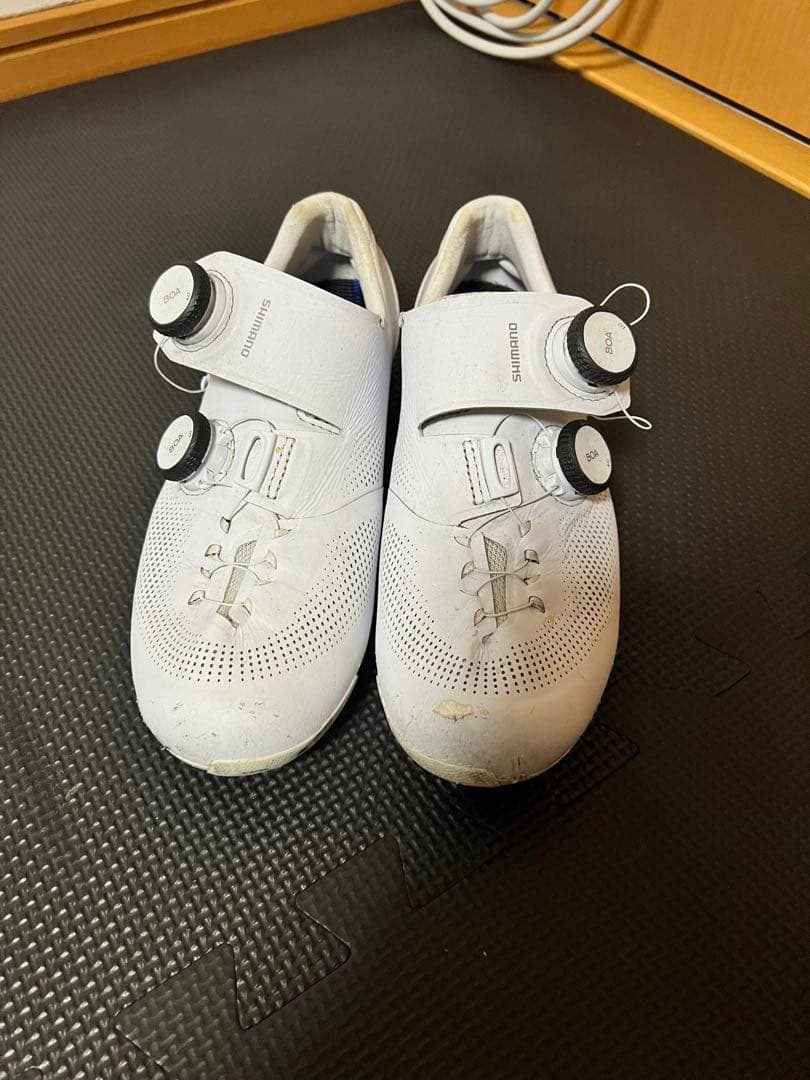 shimano S-PHYRE SH-RC903ホワイト39ワイド S-PHYRE SH-RC903PWR 【ワイド】- スプリンター専用パワーシューズ