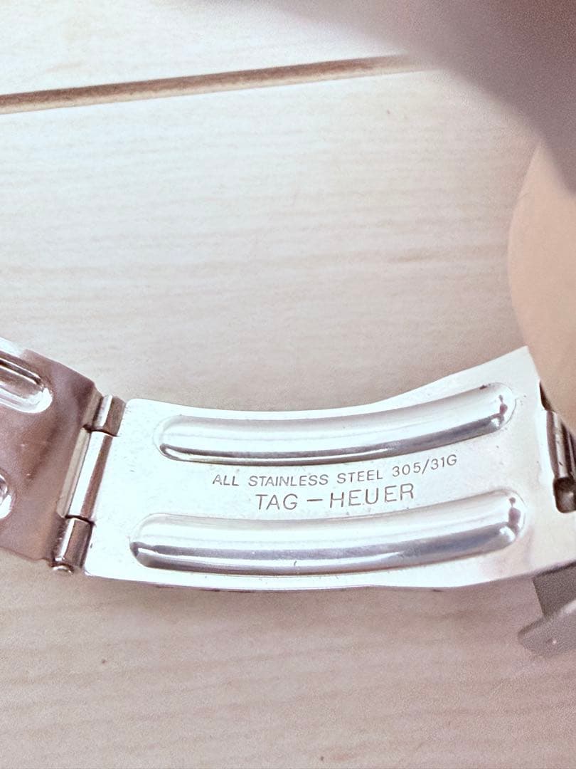 稼働】 タグホイヤー WE1222-R QZ ホワイト文字盤 メンズ腕時計