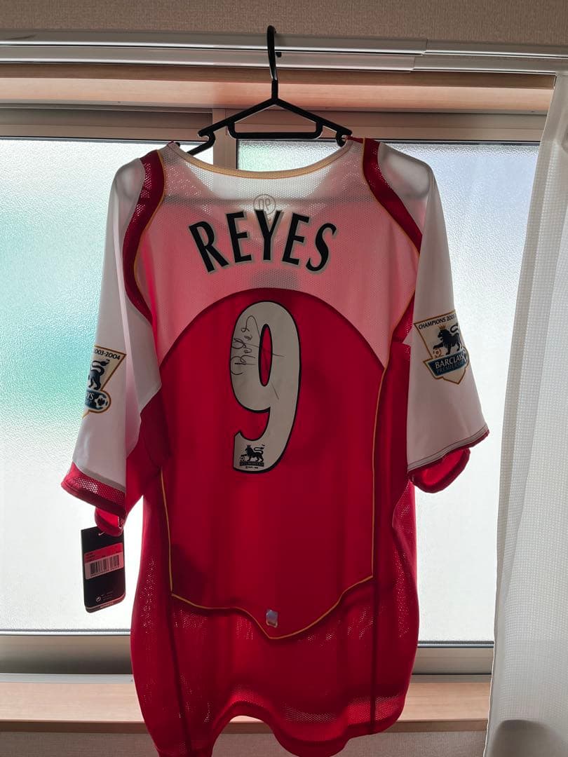 レジェス　サイン入りユニフォーム　アーセナル エジル直筆サイン入りアーセナル13/14ホームユニフォーム | THE DUGOUT