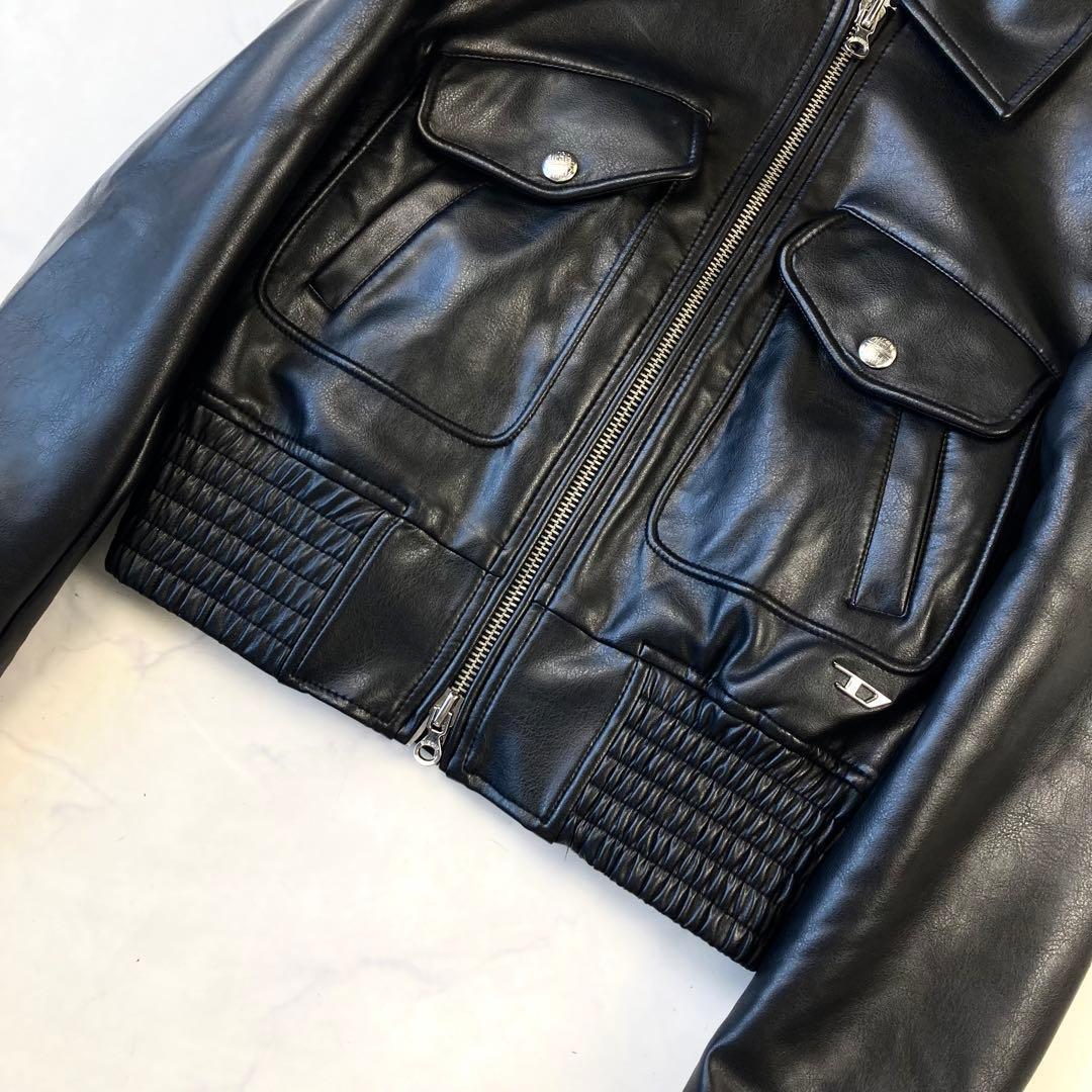 極美品 現行タグ ディーゼル フェイクレザージャケット ロゴ 黒 短丈