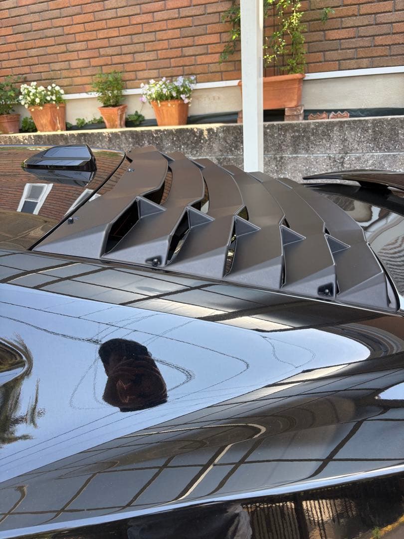 お正月セール 送料込み！ シボレー カマロSS リアウィンドウルーバー