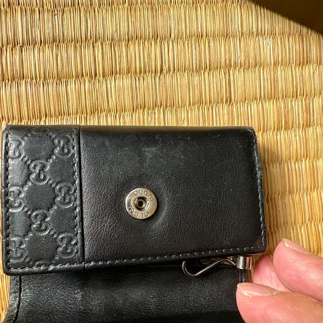 GUCCI ブラックレザー キーケース - メルカリ