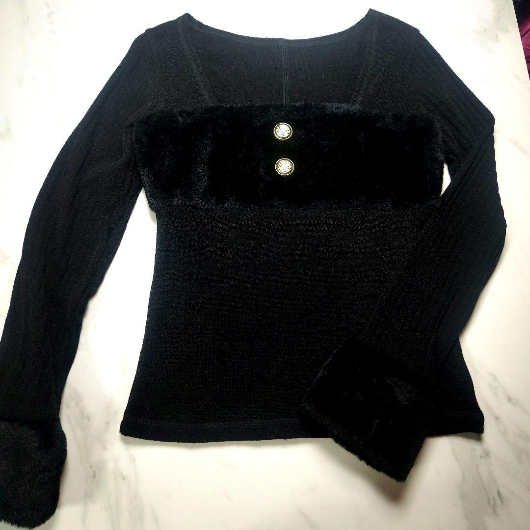 d.i.a.ファー付き黒長袖トップス d.i.a.ファー付き黒長袖トップス d.i.a.ファー付き黒長袖トップス