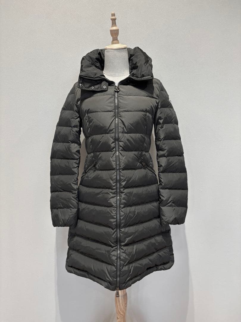 クリーニング済み　モンクレール　MONCLER フラメッテ　FLAMMETTE MONCLER（モンクレール） 美品☆MONCLER FLAMMETTE フラメッテ フード