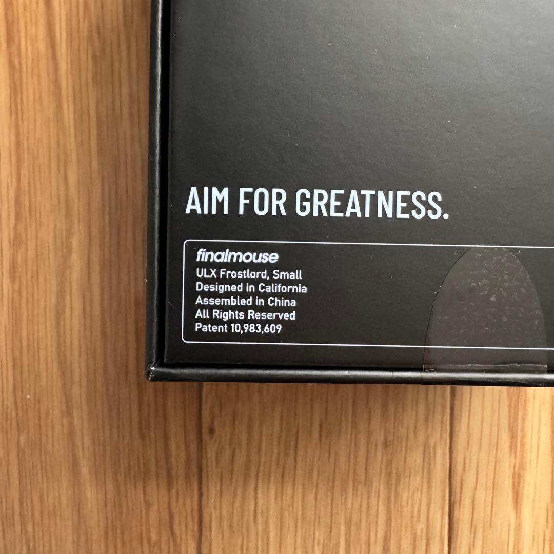 Finalmouse ULX Frostlord Small - メルカリ