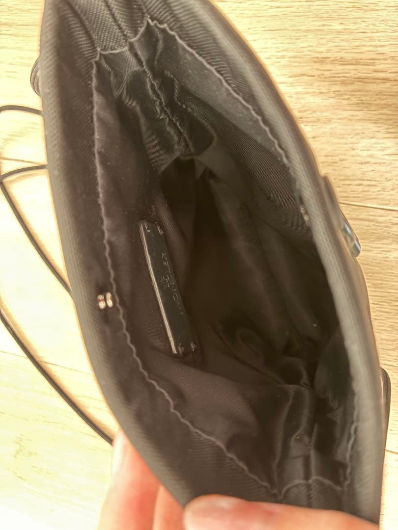 MONCLER Teck phoneショルダーバッグ - メルカリ