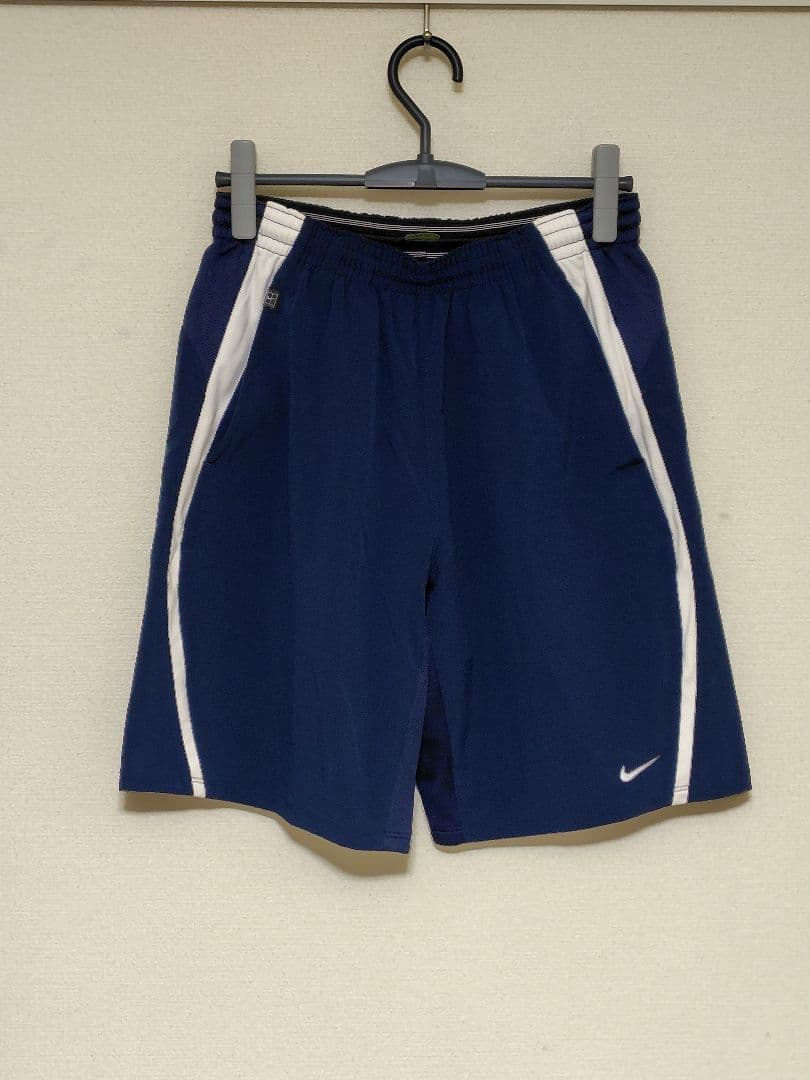 ナイキ テニスウェア 上下セット フェデラー着用モデル 2006