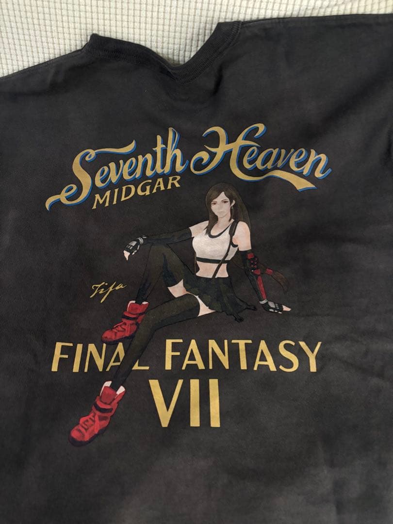 AVIREX × FINAL FANTASY VII TIFA Tシャツ XL - メルカリ