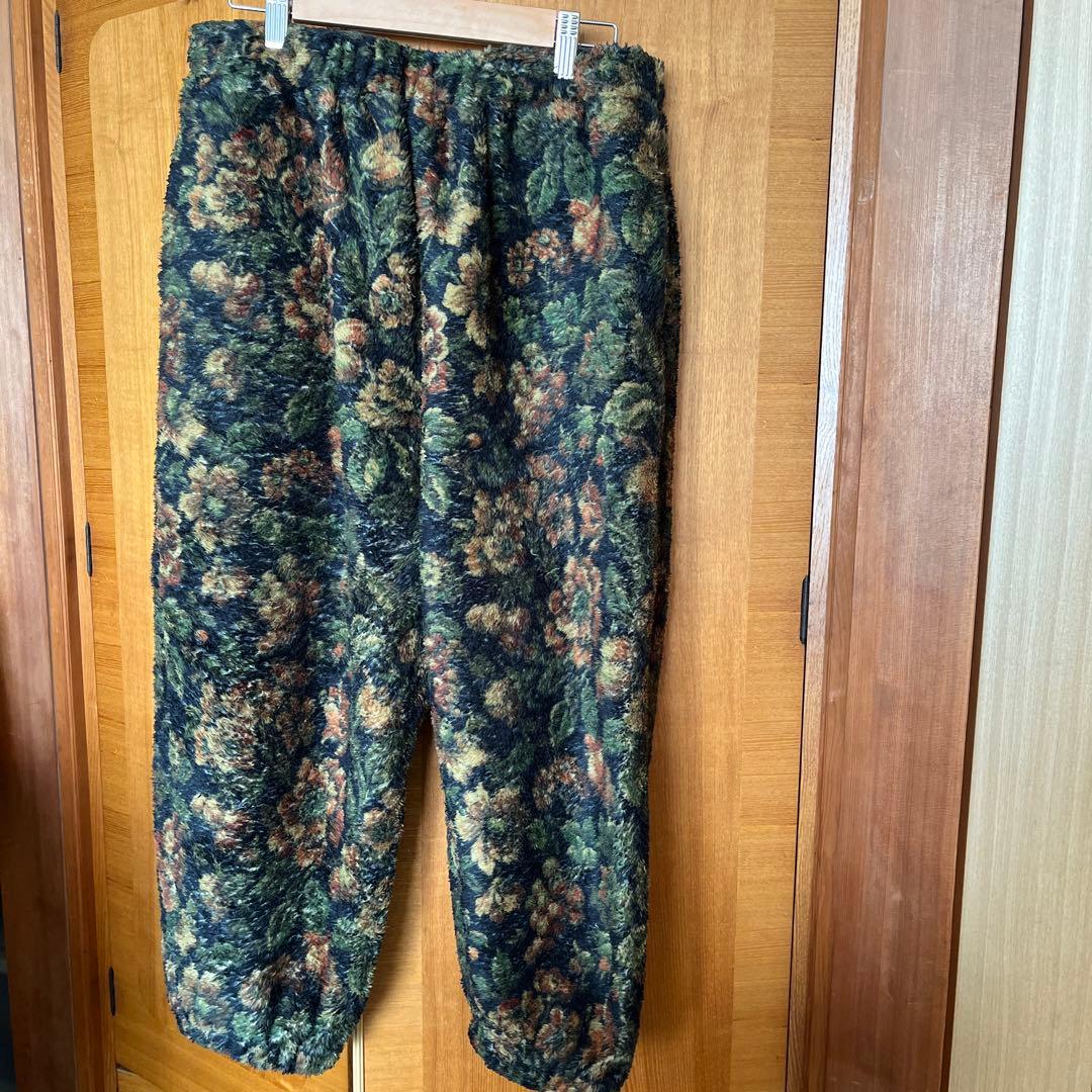 journal standard luxeファーフリースフラワーパンツ - メルカリ