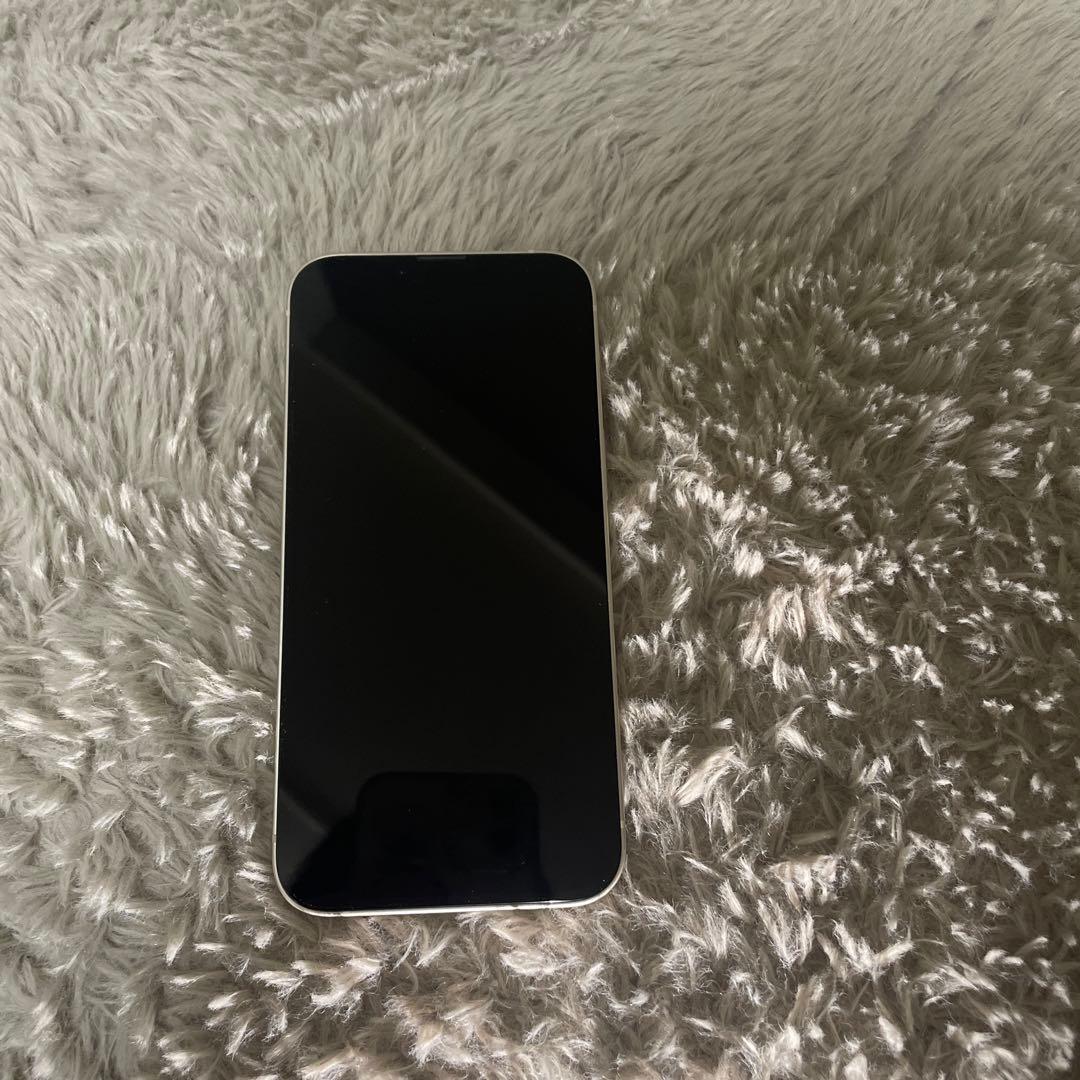 iPhone13 256GB 本体　スターライト Amazon.co.jp: 【整備済み品】 Apple iPhone 13 256GB スターライト
