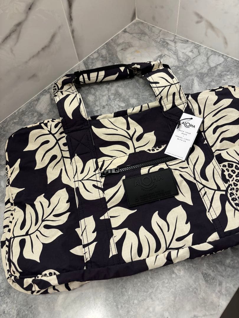 [ブラック] アロハコレクション　ボストンバッグ　フライトバッグ　ダッフルバッグ アロハコレクション ダッフルバッグ ボストンバッグ 撥水 軽量