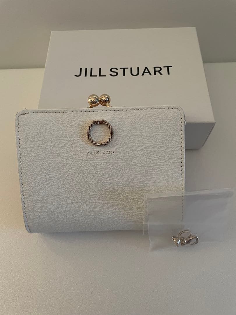 JILL STUART 二つ折り財布 ホワイト JILL STUART(ジル・スチュアート) Misty 口金二つ折り財布（財布