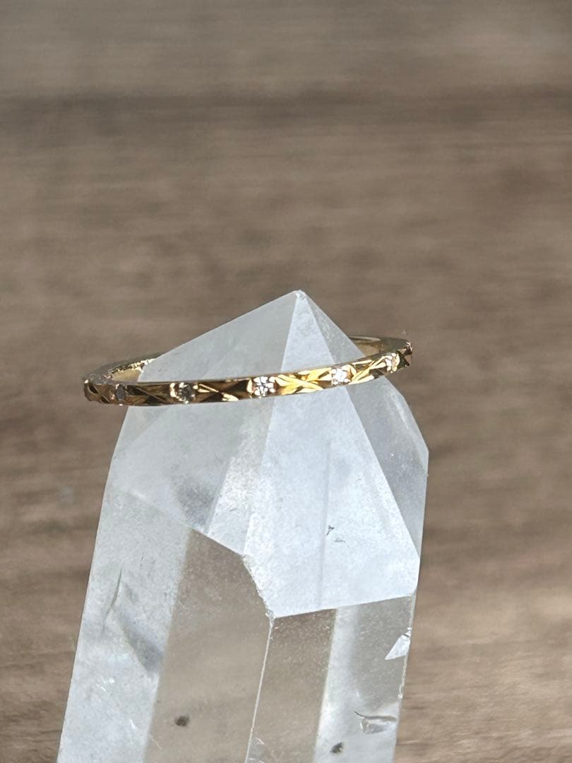 K18YG レリーフ　リング　メレダイヤ合計0.05ct 9号 ミエル］リング ダイヤ – AYAKO SAKURAI（櫻井 彩子）公式サイト