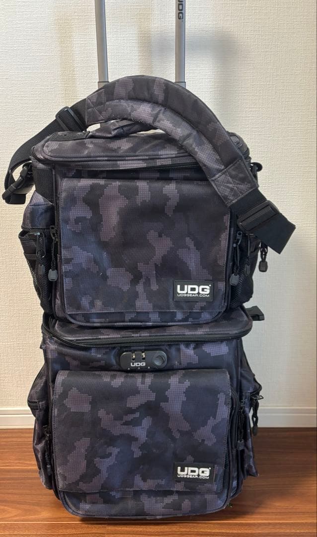 DJレコードバッグUDG SlingBag Trolley Setパープル迷彩 UDG Ultimate SlingBag Trolley Set DeLuxe Camo Pink - Shop l