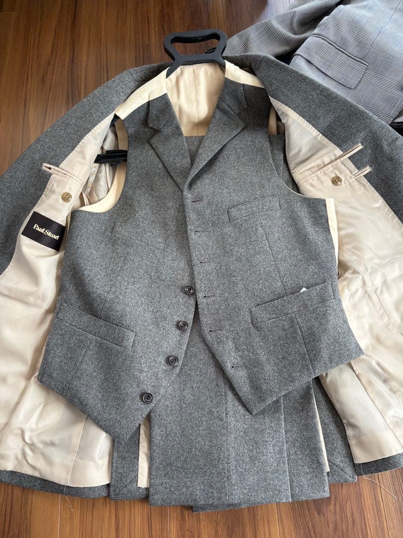 ポールスチュアートPaulStuart スーツ スリーピース　グレー　秋冬 Nikkei magazine掲載】【BAKER MODEL】フランネルスーツ(スーツ)｜Paul