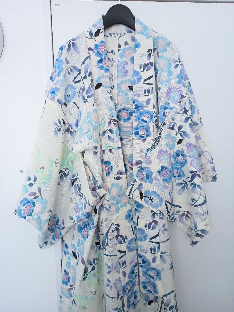 三勝染 綿絽浴衣 単品 楽天市場】【新品】『三勝染』浴衣反物【綿絽】尾形乾山 流水水草文