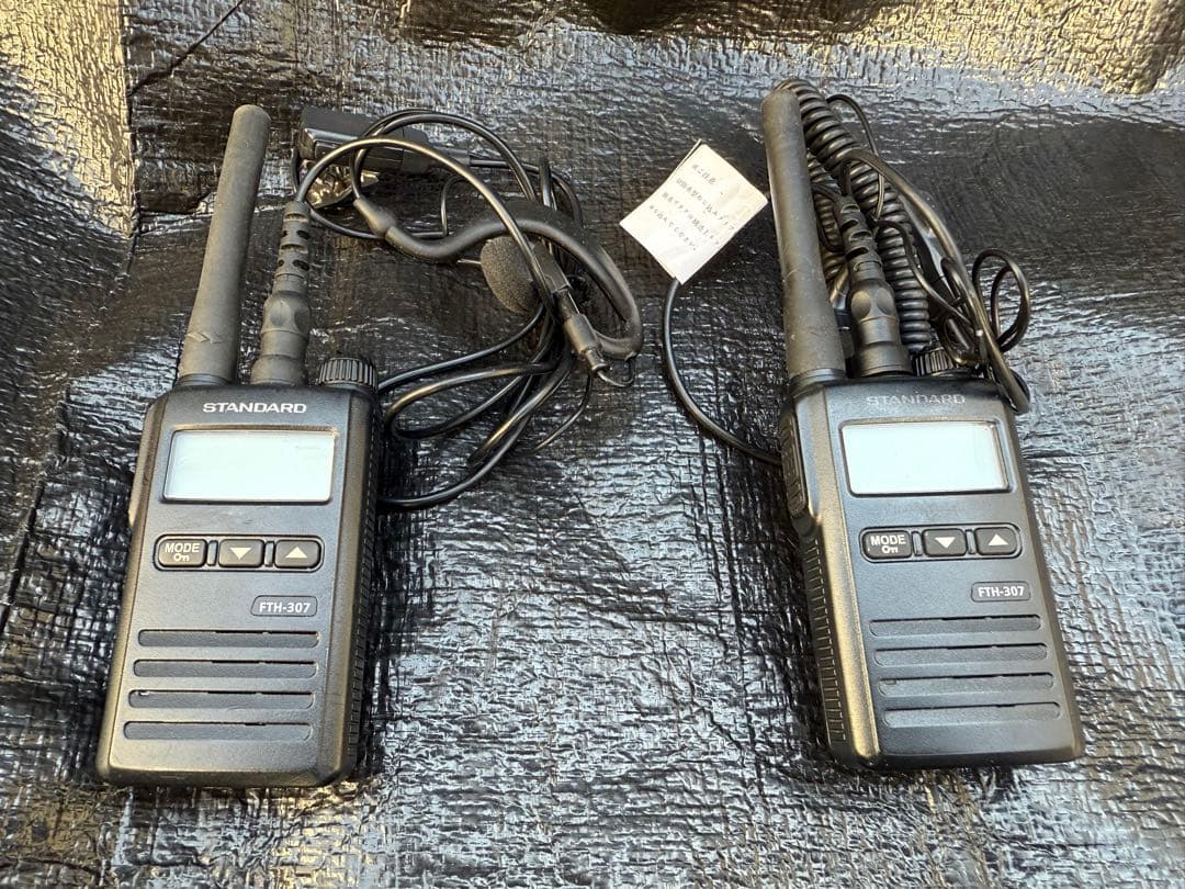 STANDARD(ヤエス)特定小電力無線機 FTH-307イヤホン付き2台セット 八重洲無線、特定小電力ハンディ機の新製品「FTH-307/FTH-307L」「FTH