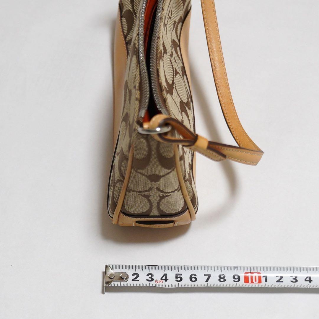 コーチ アクセサリーポーチ ワンショルダー キャンバス シグネチャー