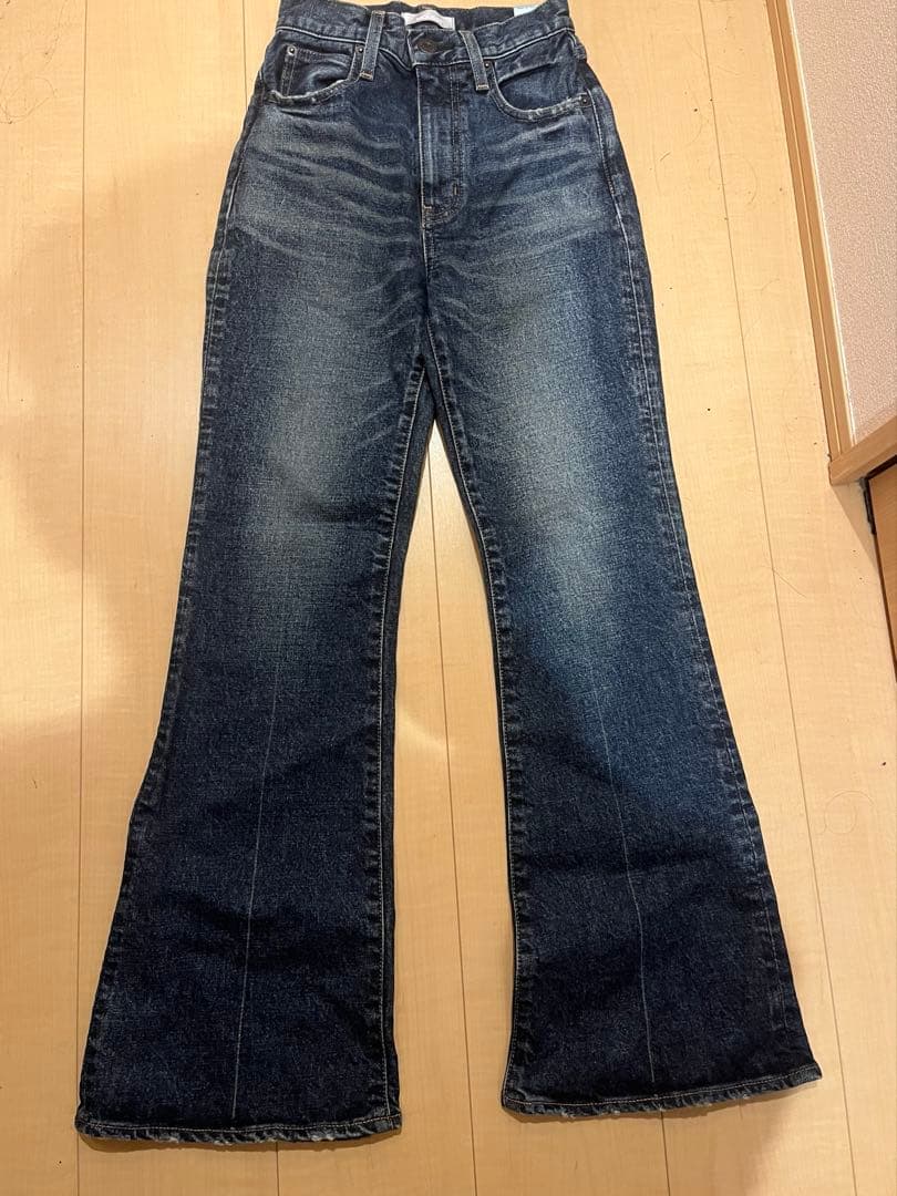 MOUSSY MVS D/BLU FLARE 試着のみ - メルカリ