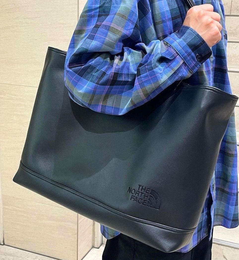 THE NORTH FACE】ラグジュアリー デザートトート バッグ - メルカリ