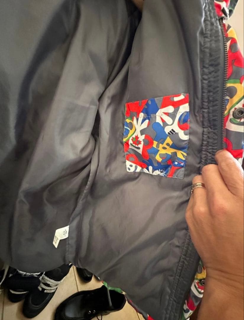 go slow caravan ダウンジャケット アウター 4 国旗デザイン - メルカリ