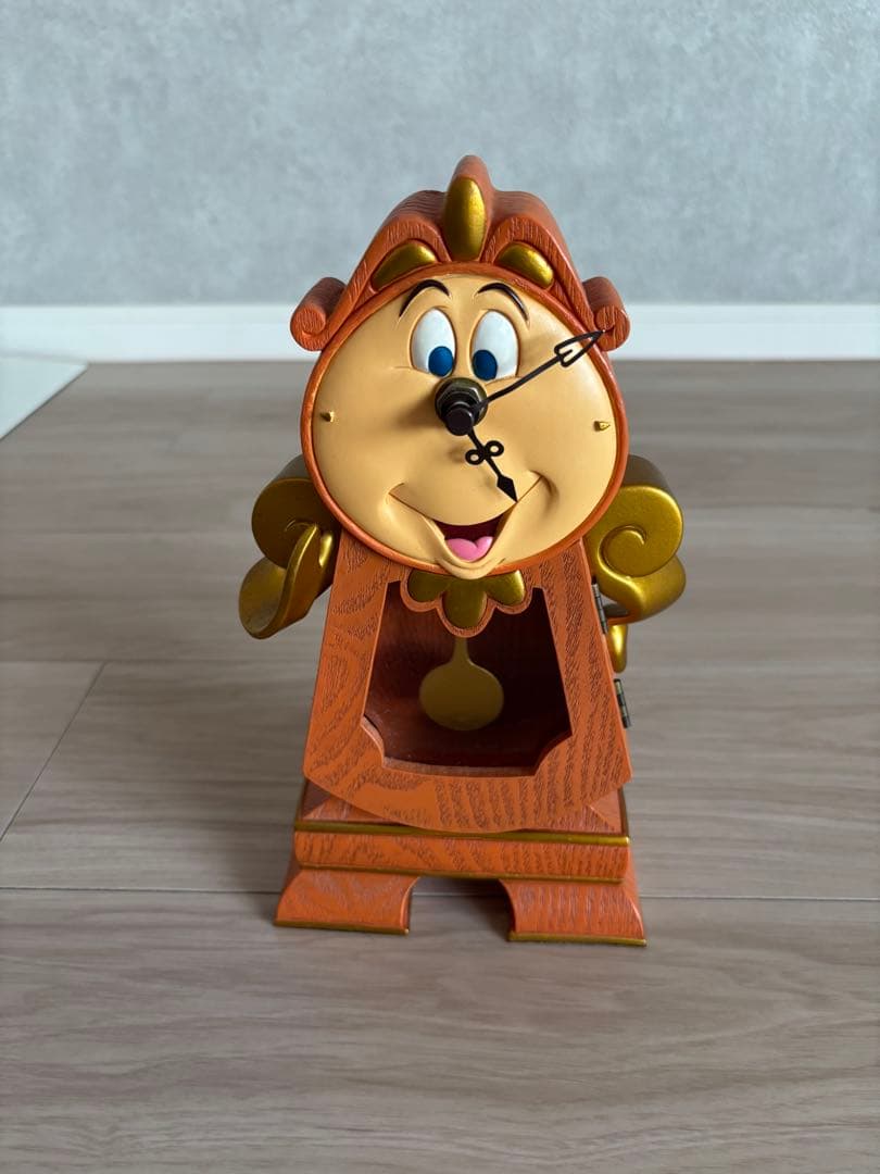 ディズニー　美女と野獣　コグスワース　置物 楽天市場】ディズニー Disney 美女と野獣 ディズニーパーク 独占