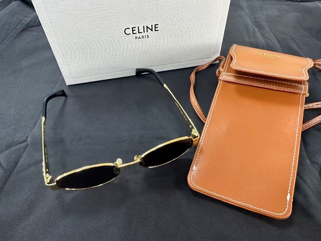 CELINE サングラス ブラック ゴールドフレーム 新品同様 中古・古着通販】CELINE (セリーヌ) サングラス ブラック サイズ:55