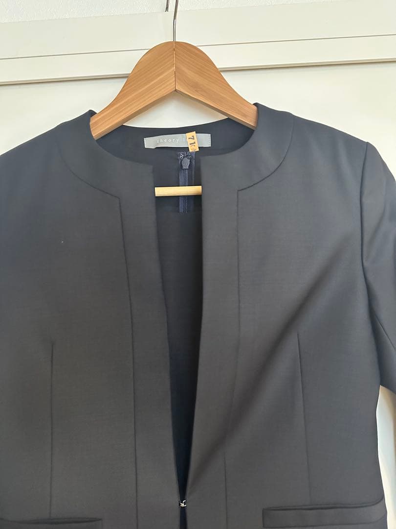 theory luxe ジャケット・ワンピースセットアップ 36 ネイビー - メルカリ