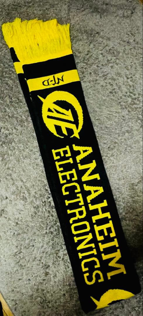 STRICT-G INFIELDER DESIGN アナハイム バンシィマフラー ビューティフルシャドーズーム｜中綿マフラー｜ユニセックス｜グラニフ