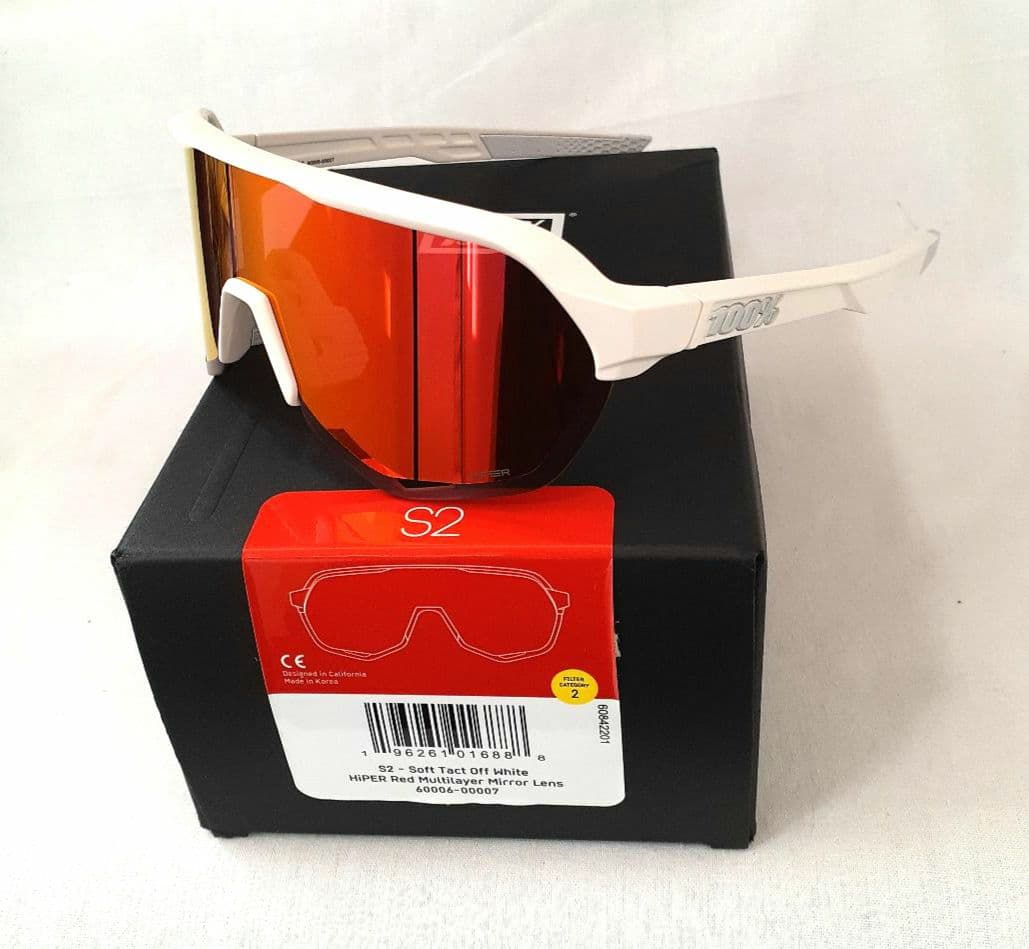 100% S2 ホワイト レッド ワンハンドレッド サングラス - メルカリ