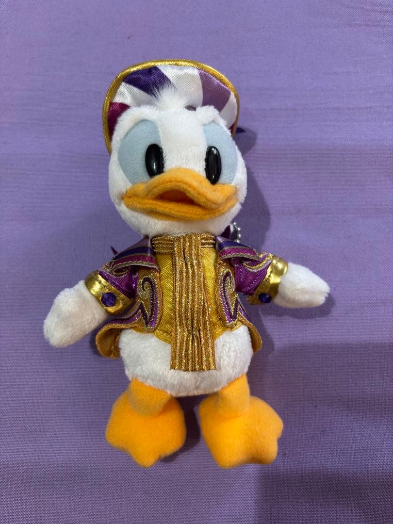 35周年ドナルドダック ぬいぐるみ キーホルダー付き - メルカリ