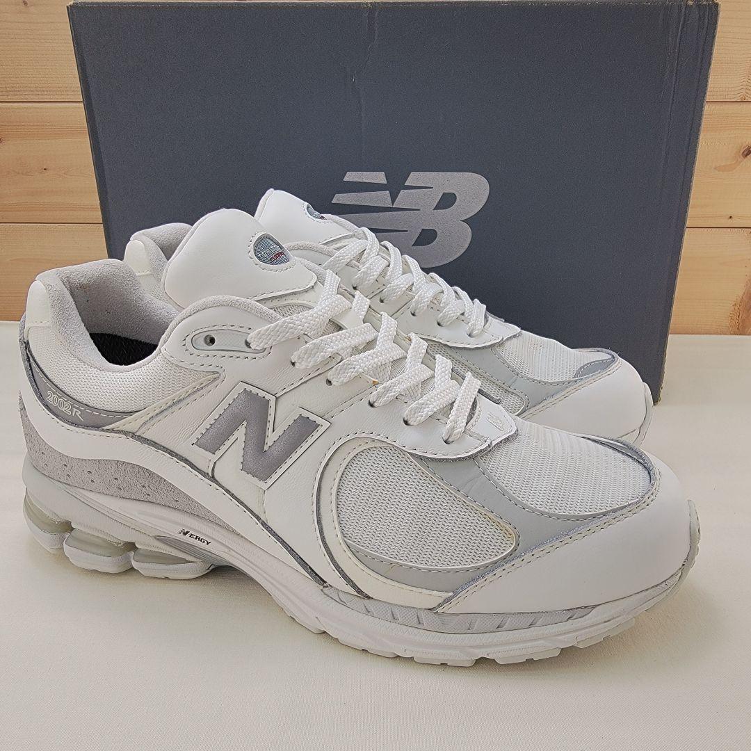 ニューバランス M2002RXM ゴアテックス ホワイト 27㎝ - メルカリ