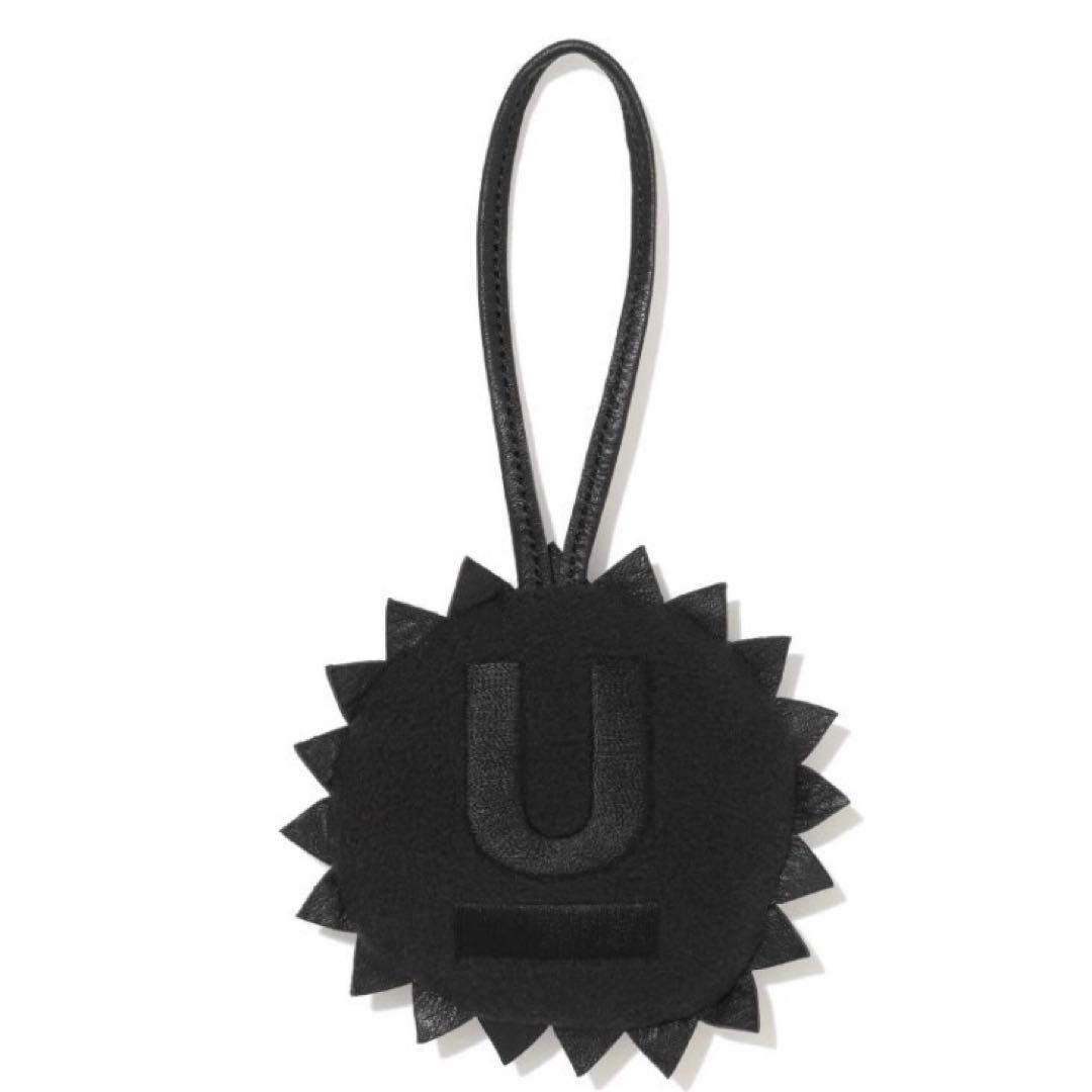 UNDERCOVER MEETS FRAGMENT チャーム 大 アンダーカバー ミーツ フラグメント」が登場、コラボロゴをあしらった