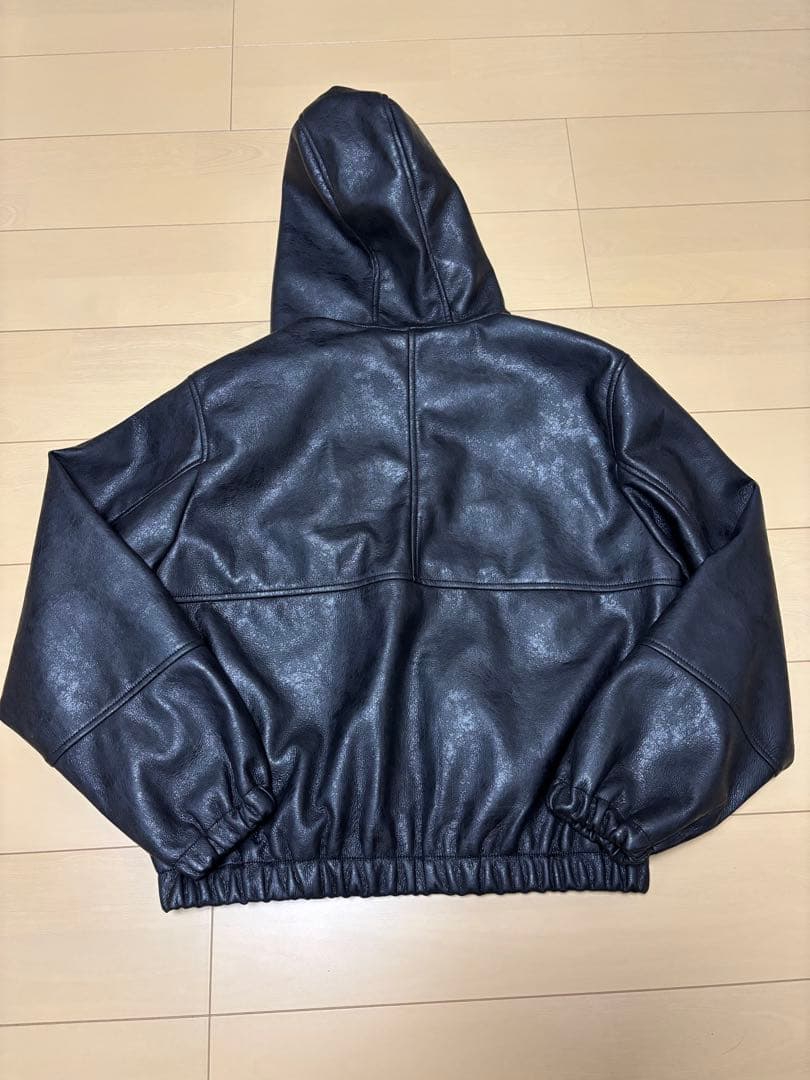 ZARA フェイクレザーフーデッドジャケット Lサイズ - メルカリ
