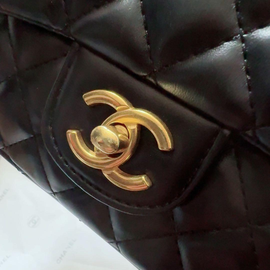 CHANEL ロゴハンドル キルティング ショルダーバッグ ノベルティ 訳