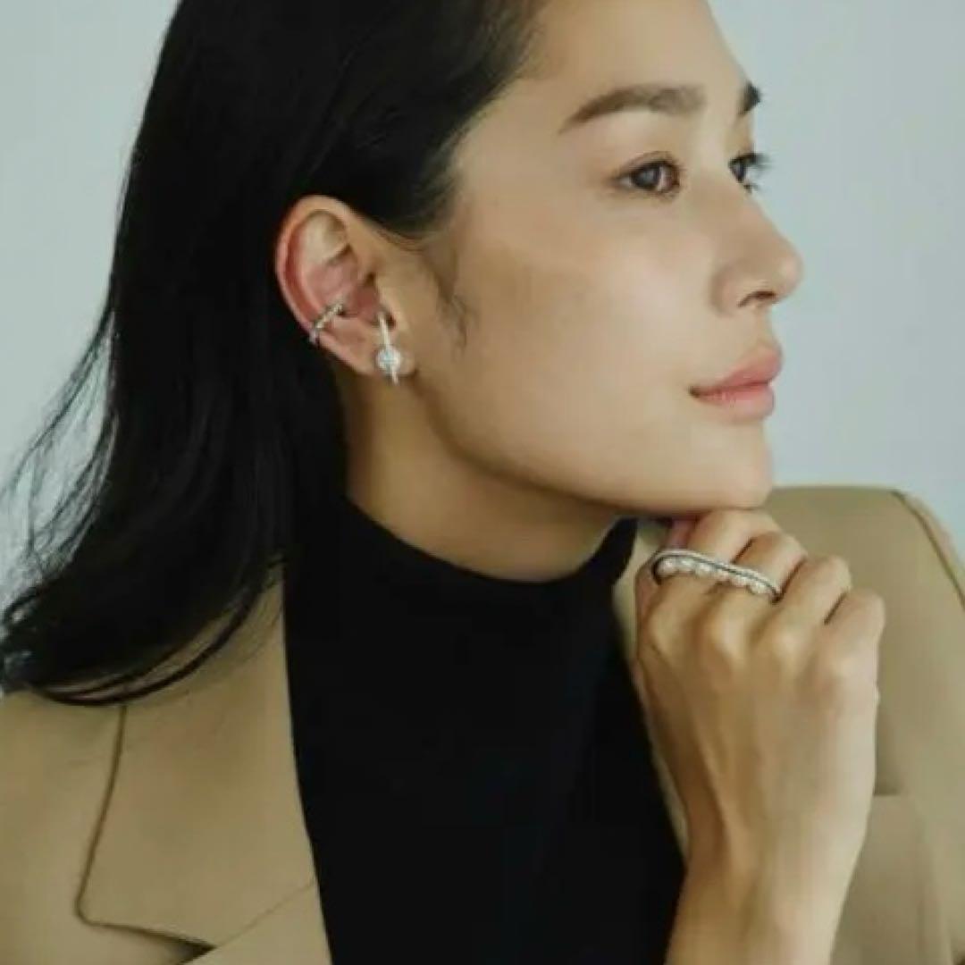 ステラハリウッド】ビジューラインパールフィンガーリング(シルバー)の