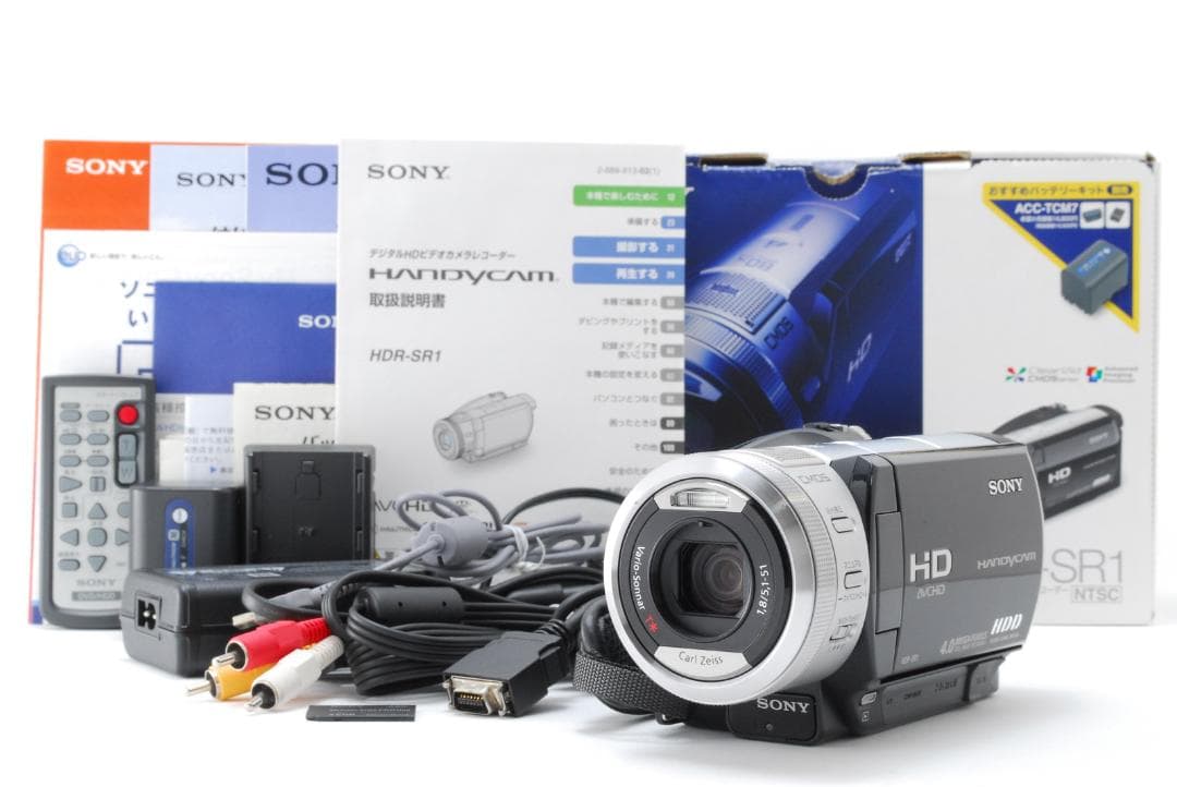 [ほぼ新品箱付き] ソニー Sony HDR-SR1 Sony HDR-SR1 30GB high-definition hard drive camcorder at Crutchfield