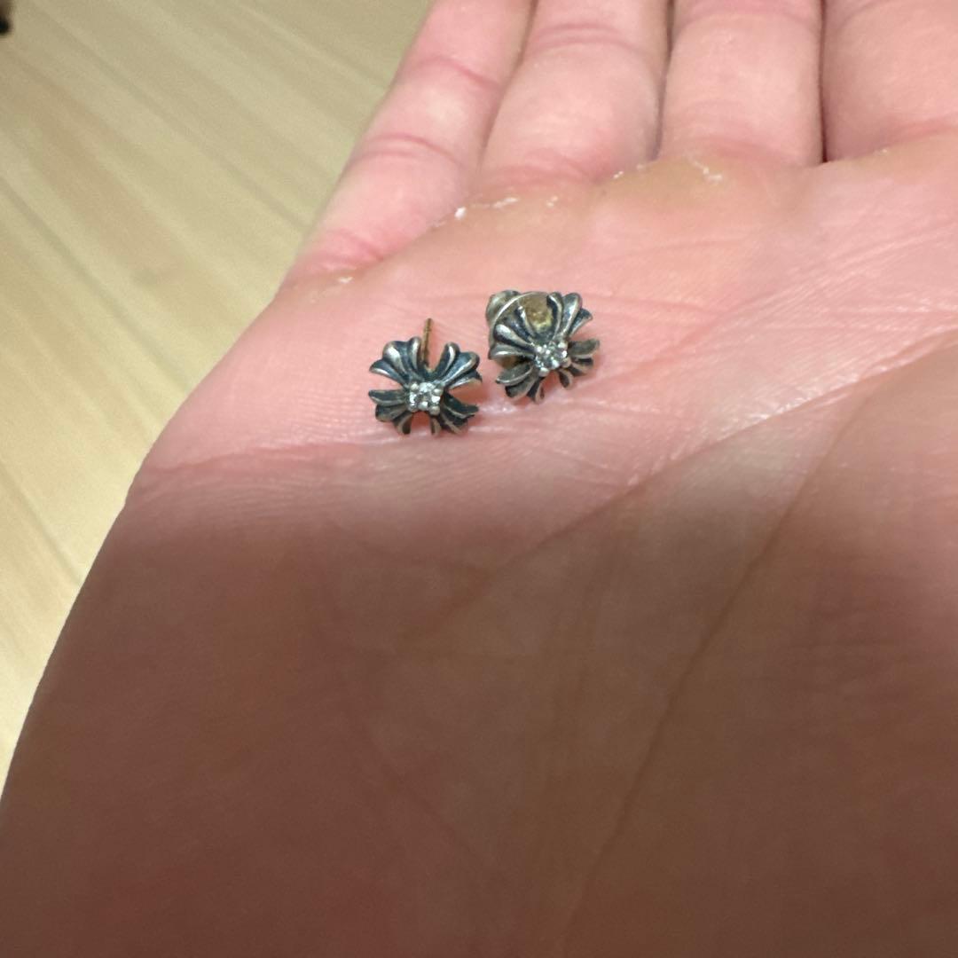 クロムハーツ シルバーピアス 訳あり 楽天市場】【ギフト品質】クロムハーツ 片耳 ピアス タイニー CHプラス