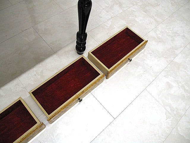 イタリア製 イタリア製 アンティーク様式スクエアテーブル 脚着脱高さ