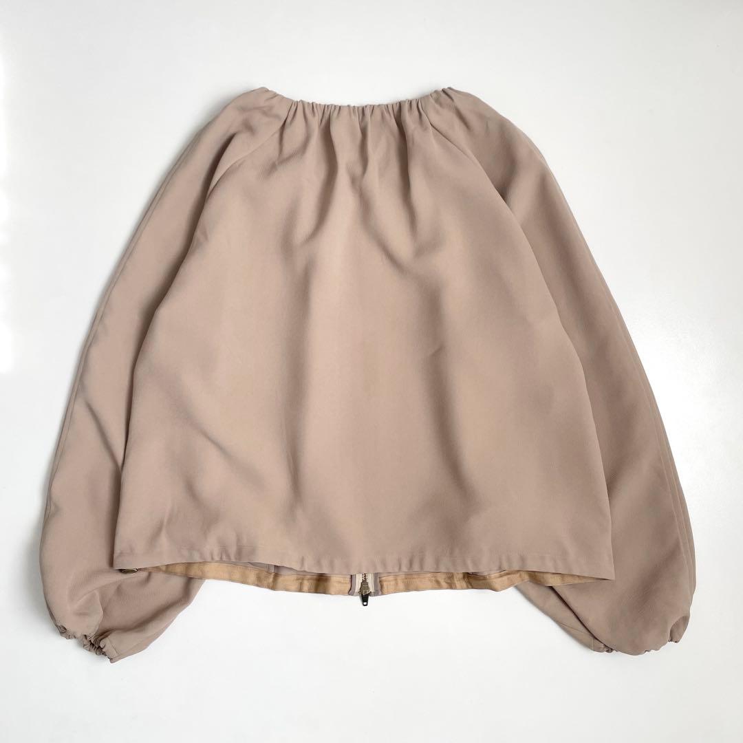 2025新品 ユナイテッドアローズ COMFYギャザーノーカラーブルゾン