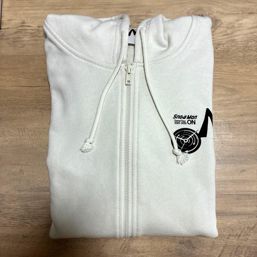 SnowMan DomeTour ON パーカー Lサイズ（いつものサイズ） - メルカリ
