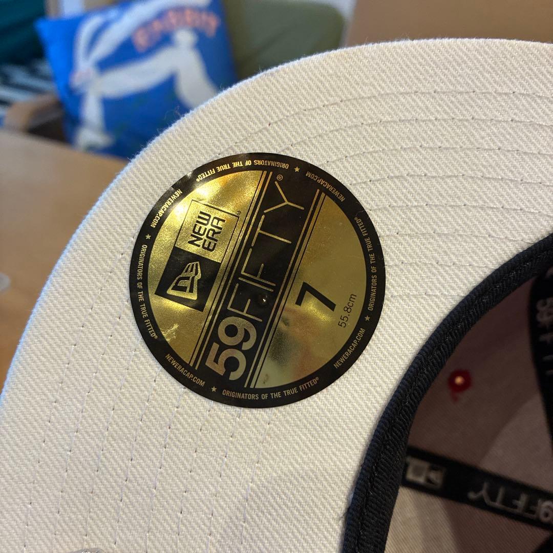 【値下げ】アラレちゃん×ニューエラ　キャップ　7 55.8cm