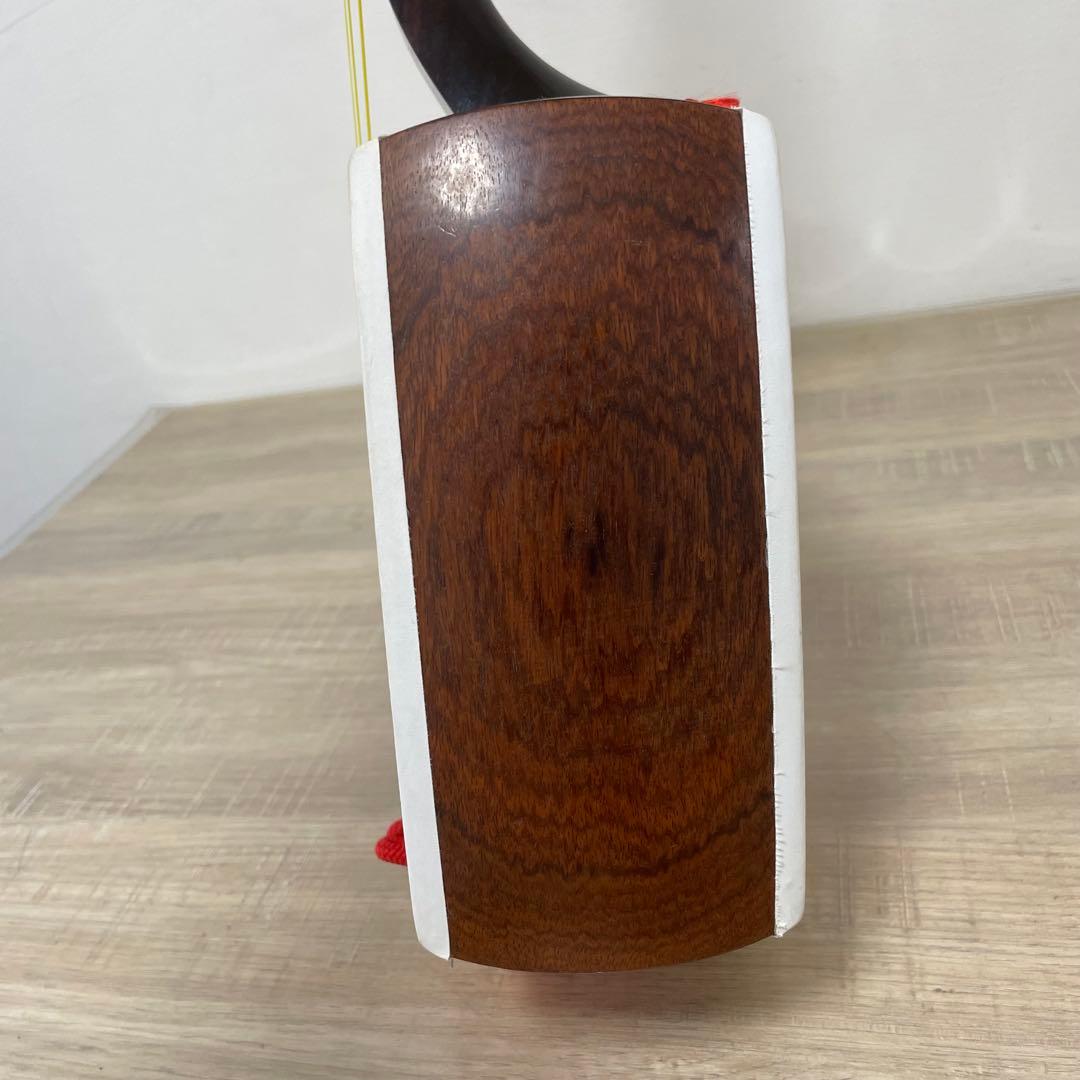 ☆良品☆ 三味線 細棹 紫檀 丸打胴 和楽器 長唄 人工皮 新品弦交換済み