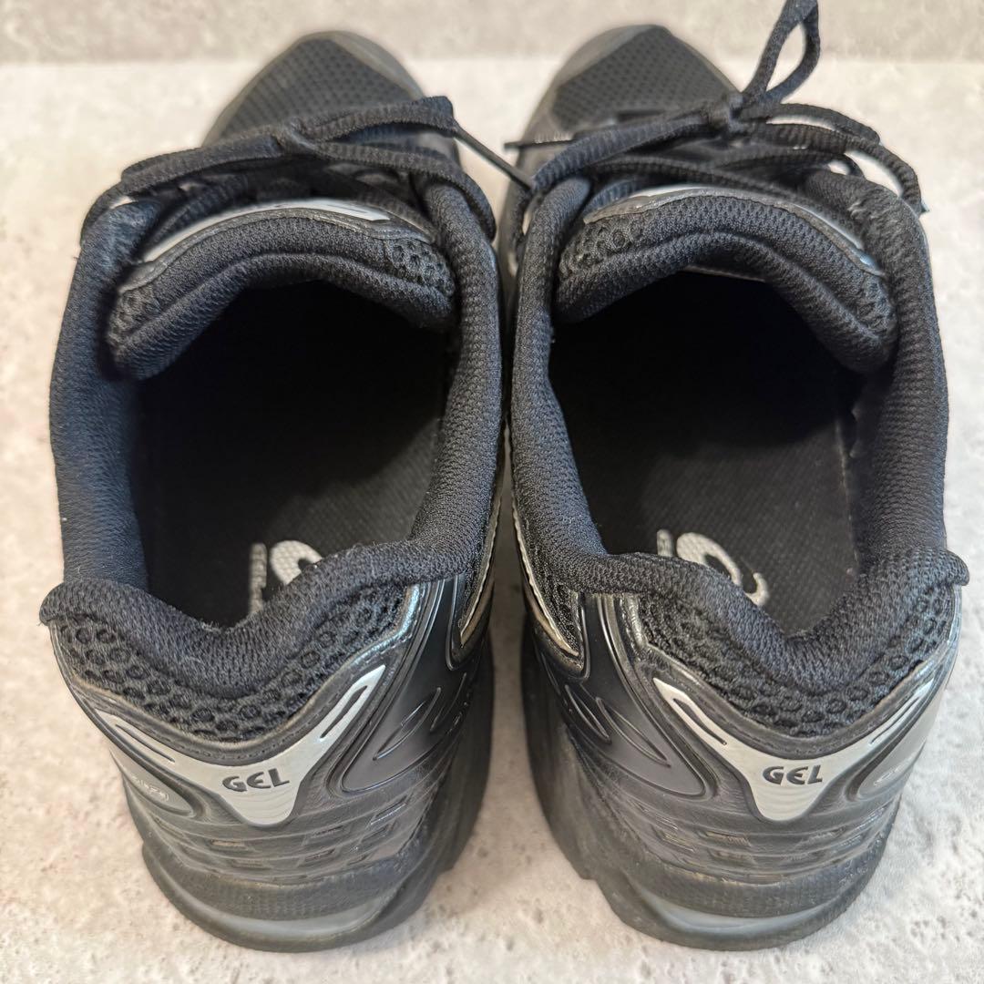 美品 アシックス GEL-KAYANO 14 ブラック×シルバー 27.5cm